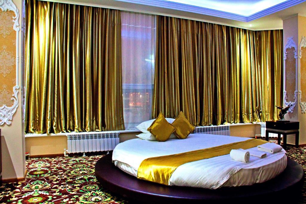 Sky Luxe Hotel Nur-Sultan  Exterior photo
